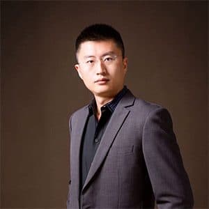 Dejun Qian