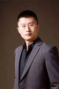 Dejun Qian